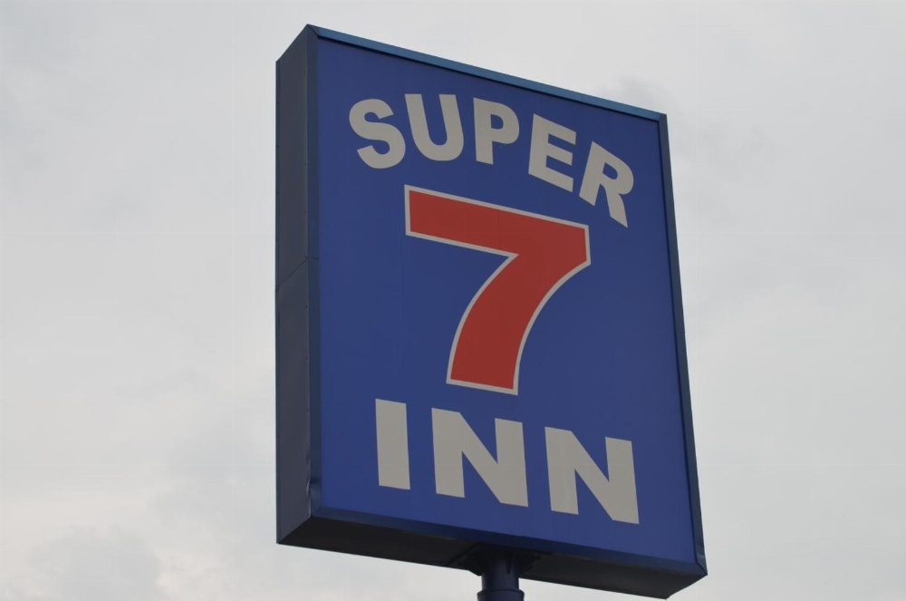 Super 7 Inn Main image